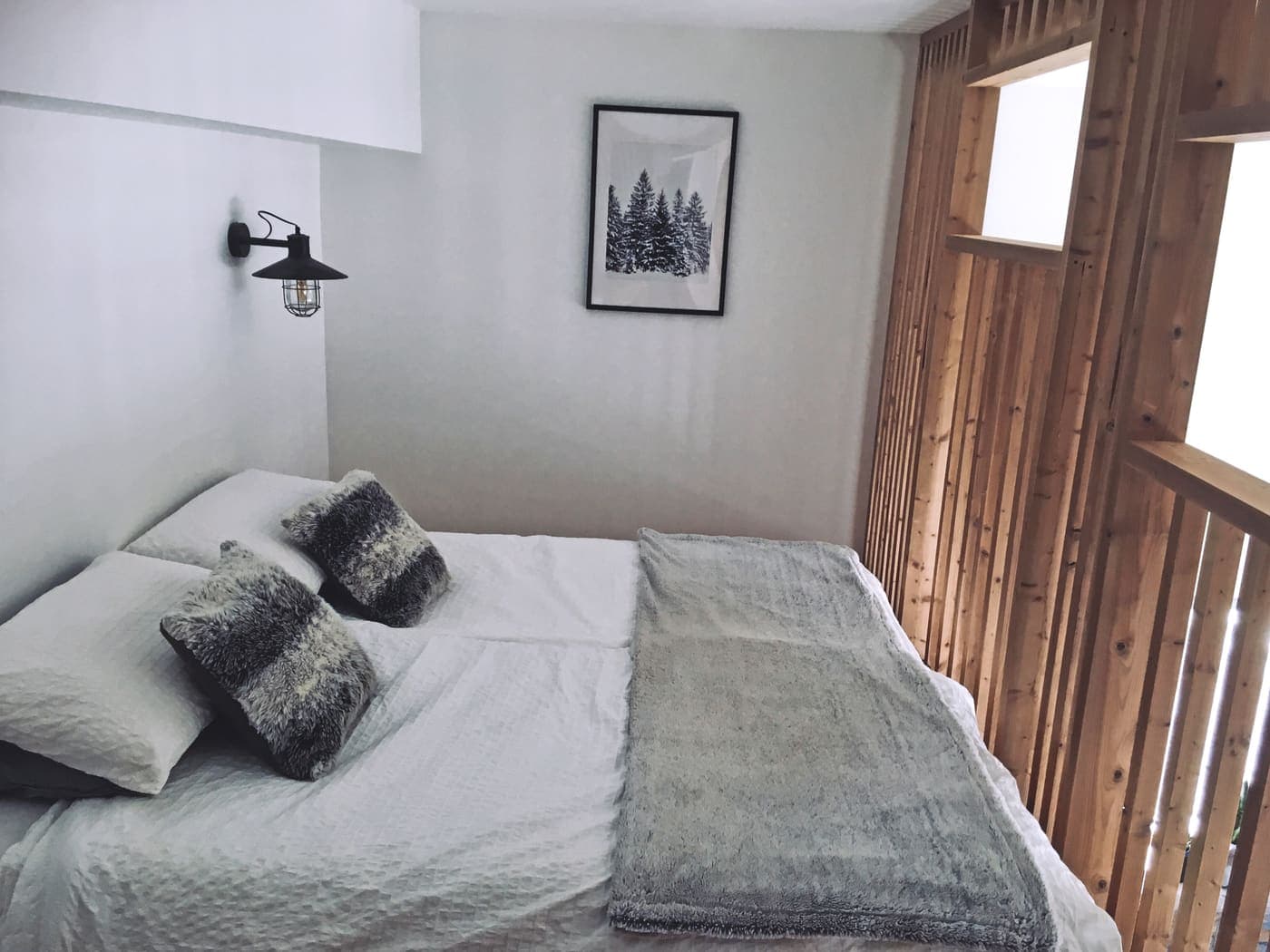 Chambre sous la mezzanine